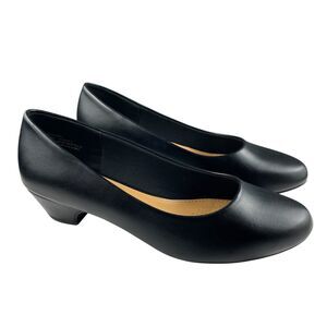 Comfortview Women's Vida Pumps 8.5M Black Faux Leather Slip On Low Heel Shoes